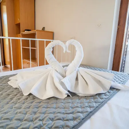 Slanica Apartment *